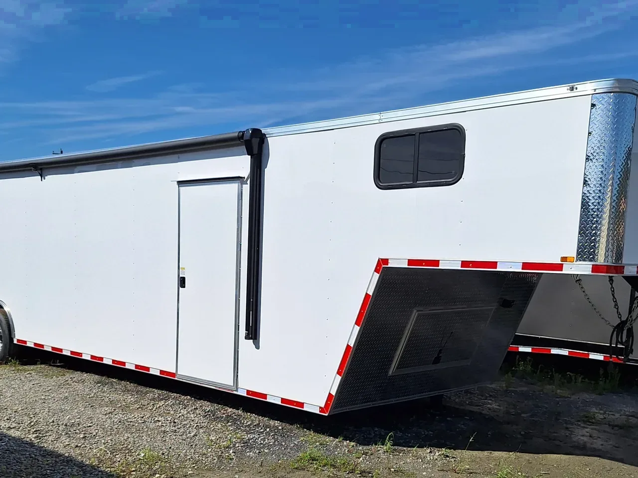 2026 8.5x44 Gooseneck Trailer Car Hauler