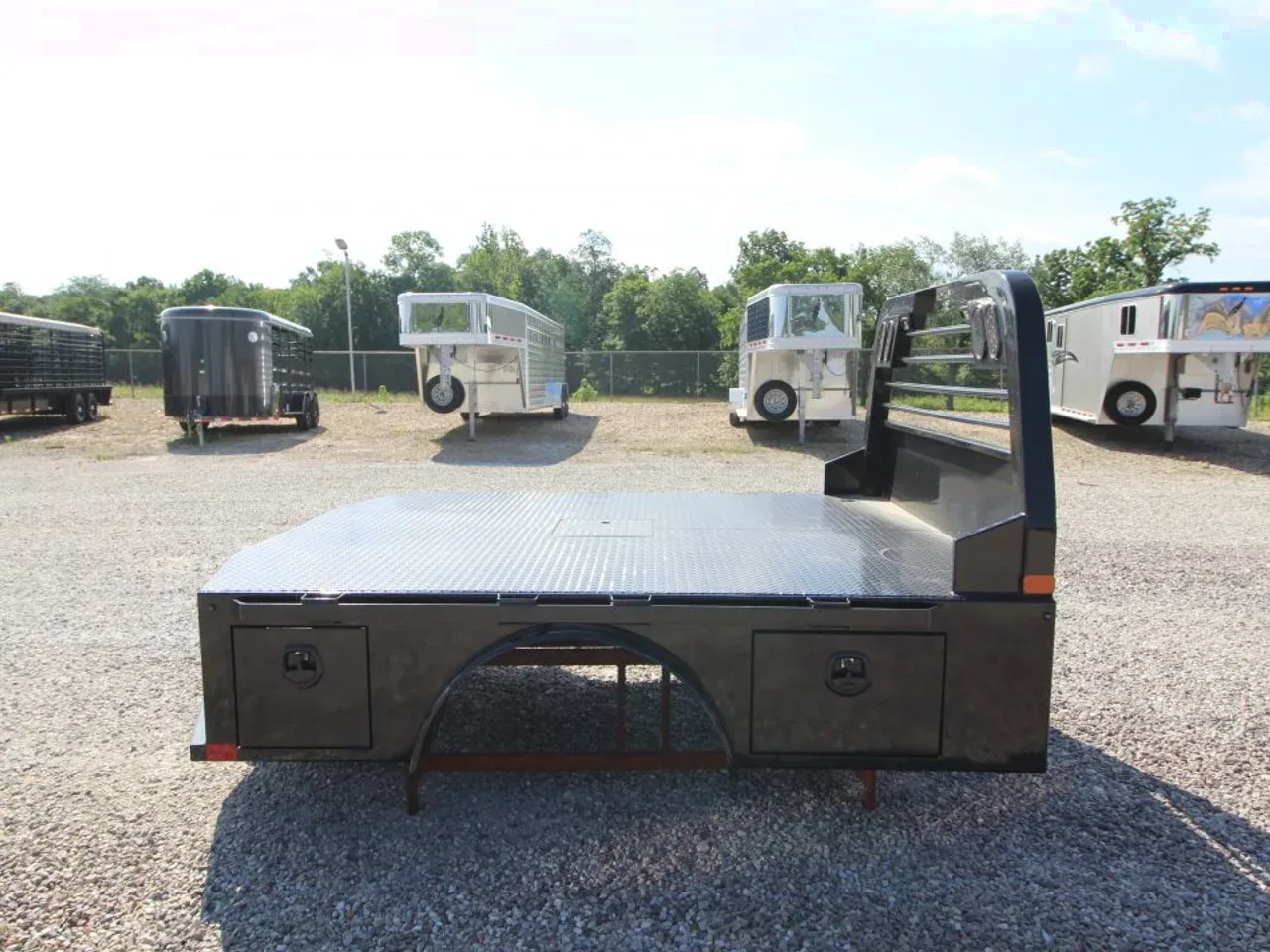 2027 Norstar ST0868456 Truck Bed